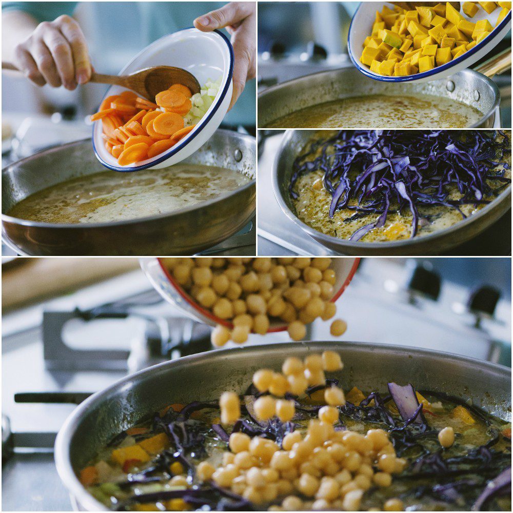 Verdure a pezzi, cavolo viola e ceci versati in padella per il curry