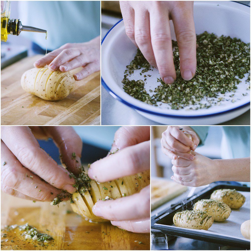 Patate hasselback incise condite con olio e trito di erbe aromatiche, poi disposte su teglia