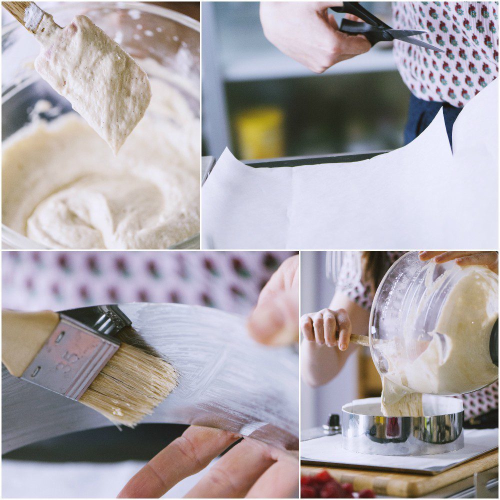 Impasto cremoso versato in stampi rotondi foderati con carta da forno ritagliata