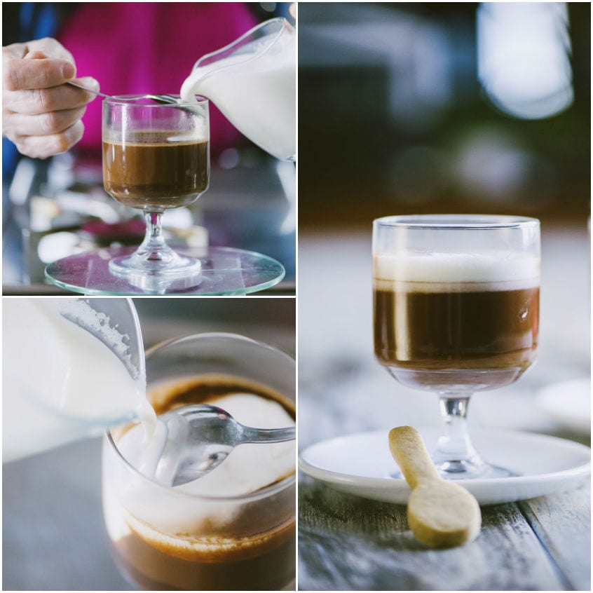 Latte schiumoso versato lentamente sul caffè per formare gli strati della bavareisa