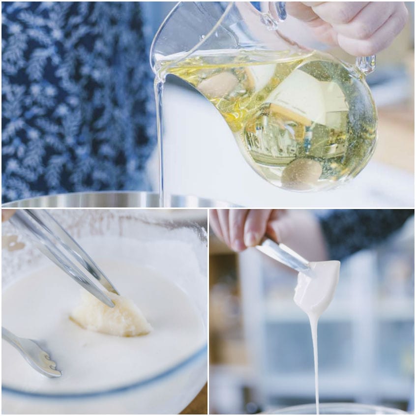 Scaglia di formaggio immersa nella pastella bianca con le pinze da cucina