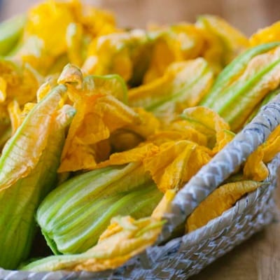 Come pulire i fiori di zucca