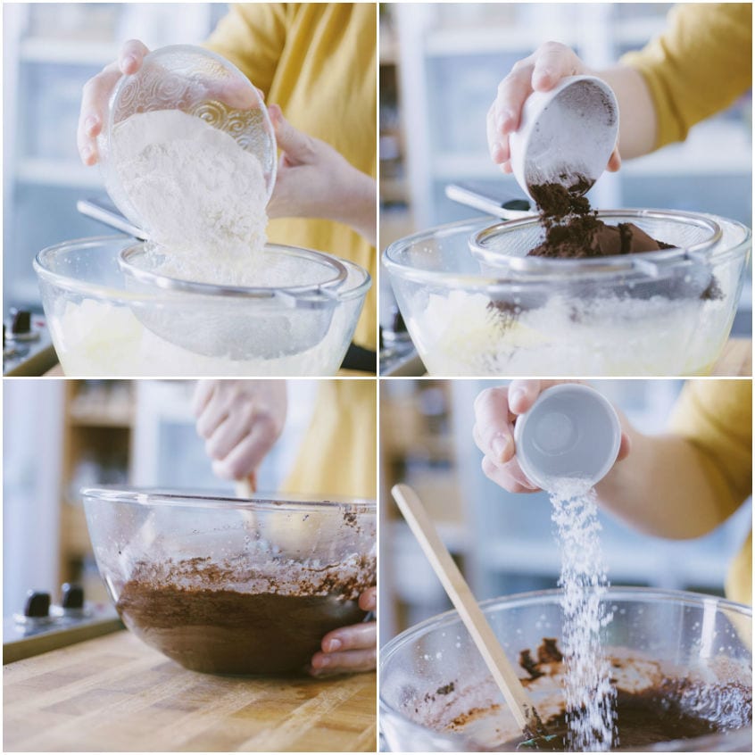 Farina e cacao setacciati nell'impasto della chiffon cake, poi il sale versato a pioggia