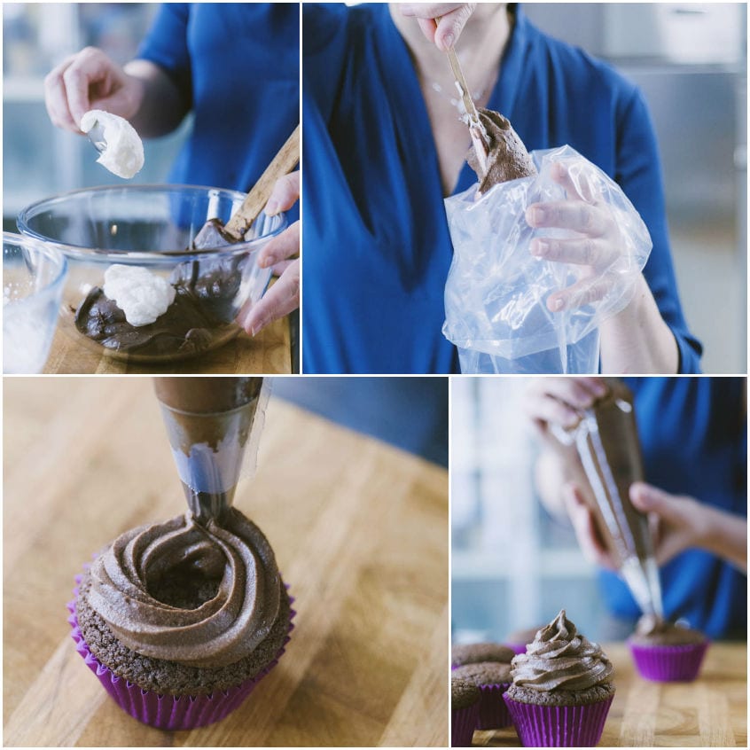 Ganache al cioccolato trasferita in sac à poche e distribuita a spirale sui cupcake