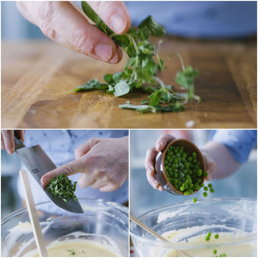 Erbe aromatiche tritate al coltello e piselli versati nell'impasto per il kugelhopf salato