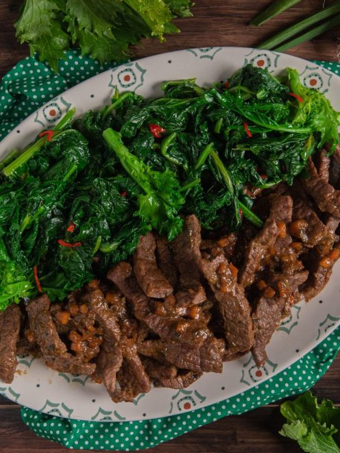 Straccetti di manzo alla birra con friarielli saltati e peperoncino rosso