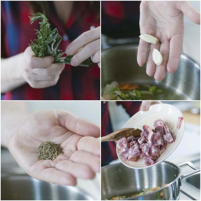Mani che preparano gli aromi e aggiungono pezzi di agnello crudo in pentola