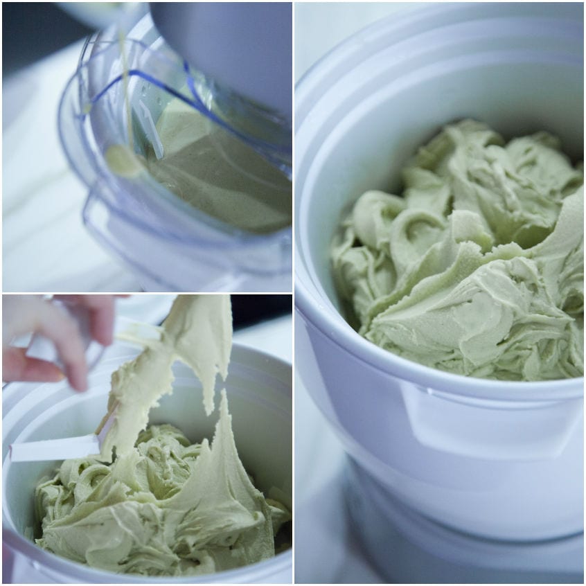 Gelato al pistacchio appena mantecato, cremoso e soffice, estratto dalla gelatiera con una spatola
