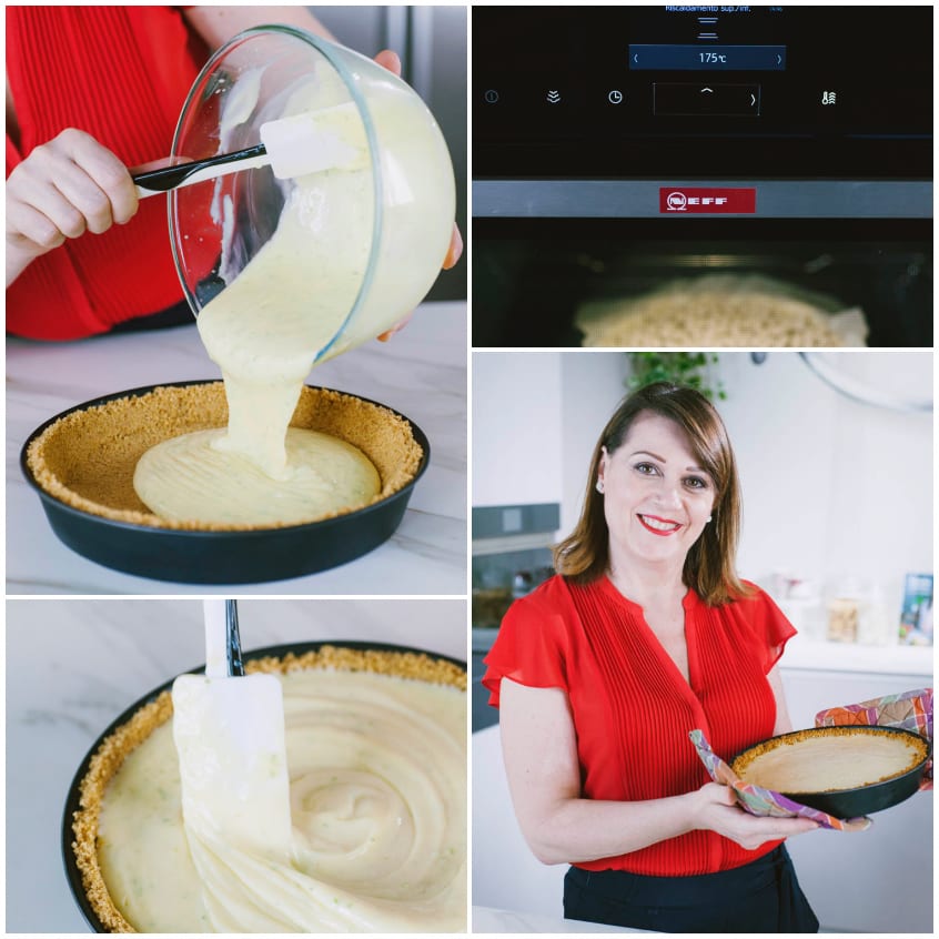 Crema alla limetta versata sulla base di biscotti e livellata prima della cottura in forno
