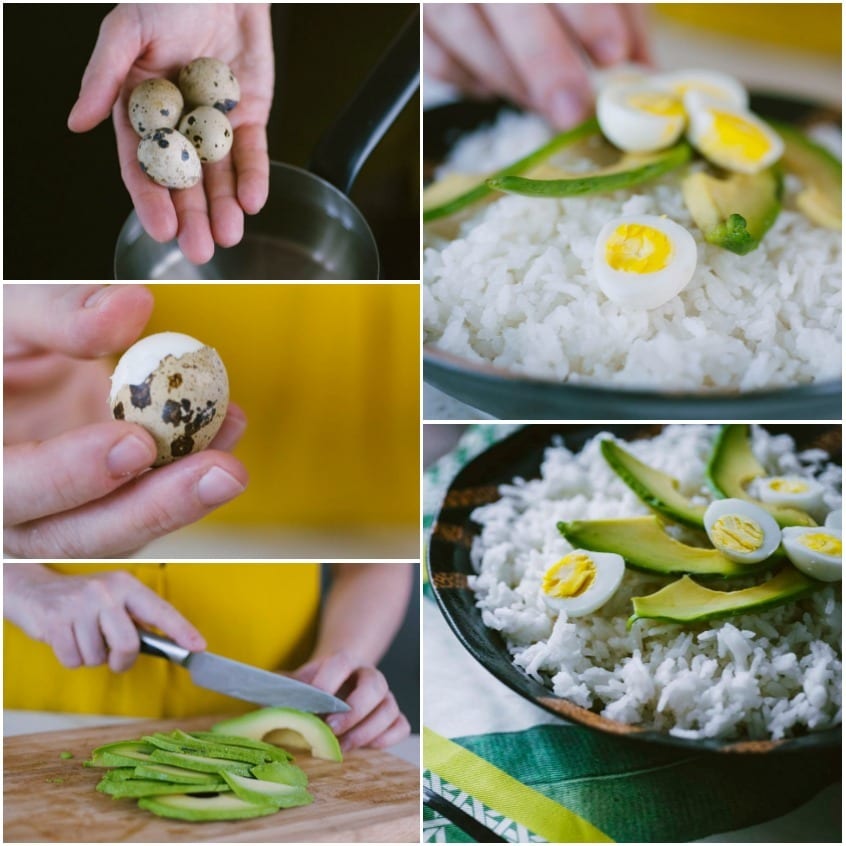 Uova di quaglia sode tagliate a metà e fette di avocado disposte su riso al cocco