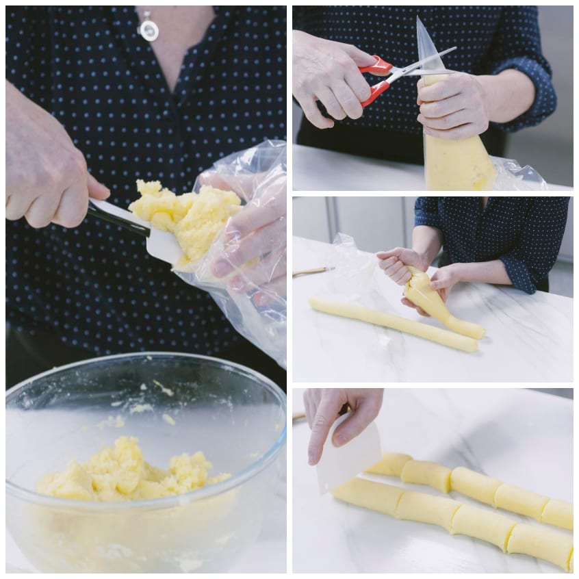 Impasto per crocchette di patate formato con sac à poche e tagliato a cilindri regolari
