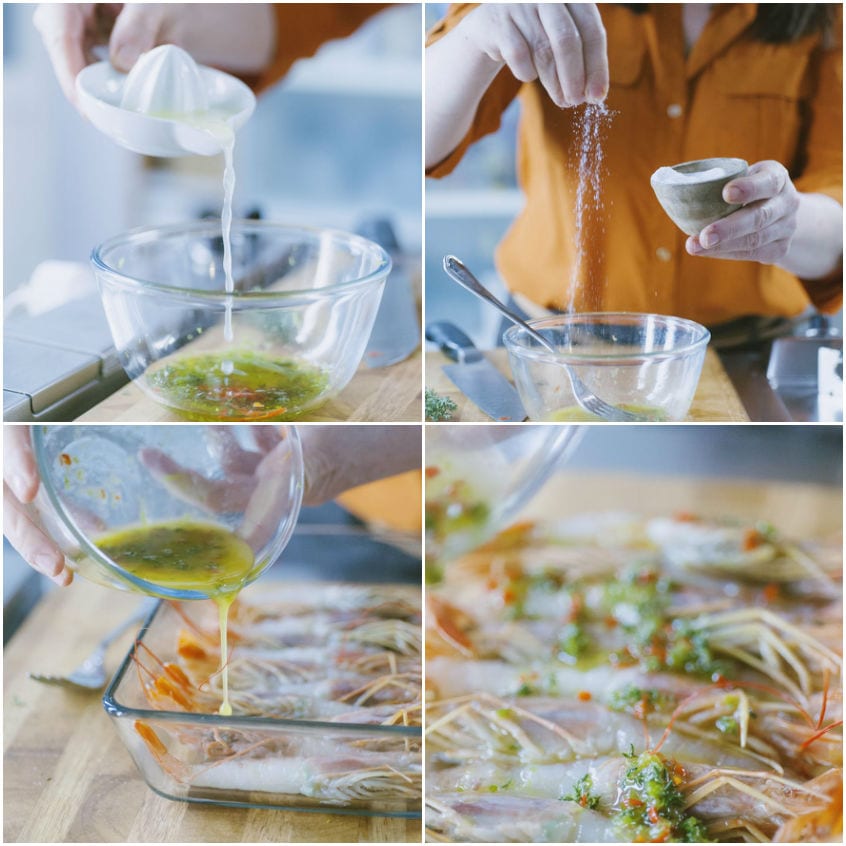 Marinatura all'olio versata sui gamberoni avvolti nella pasta kataifi in una teglia