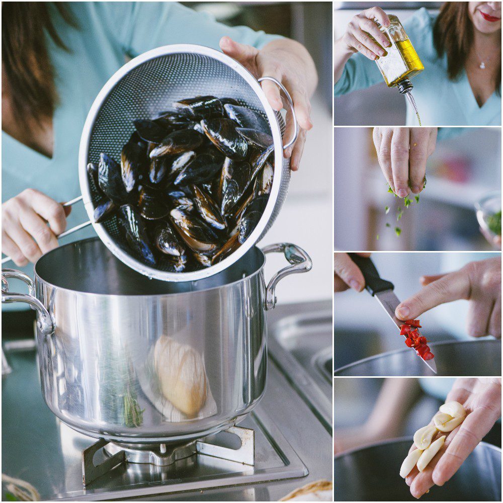 Cozze versate in pentola con aglio, peperoncino a rondelle, prezzemolo e olio extravergine