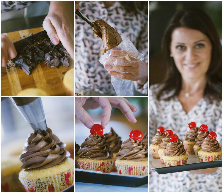 Frosting al cioccolato messo con sac à poche stellata sui cupcakes, decorati con ciliegina candita