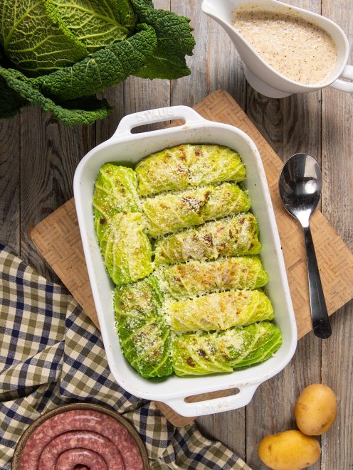 Involtini di verza gratinati con parmigiano in teglia da forno