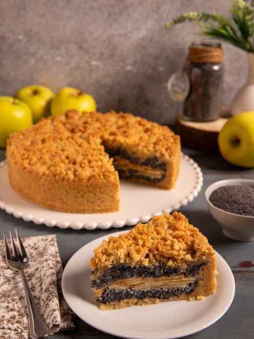 Torta di mele e semi di papavero